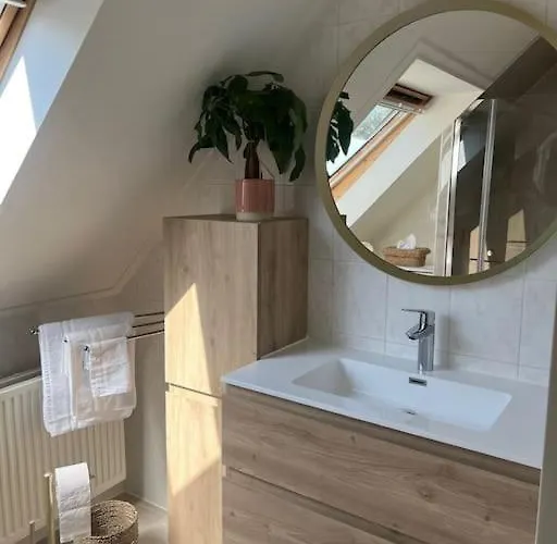 June Rosy Holiday home Wijchen